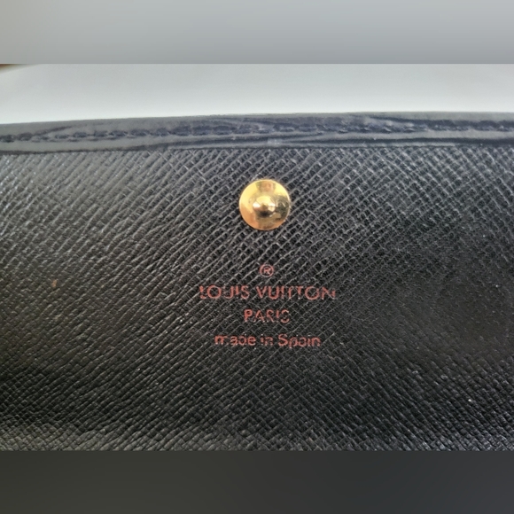 Vintage Louis Vuitton Epi Leather Wallet - Picture 6 of 6